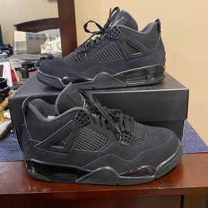 Jordan retro 4 black cats